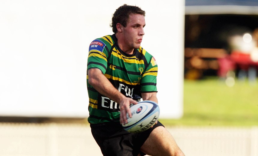 McDougall, Matt passing 050409D-2364.JPG