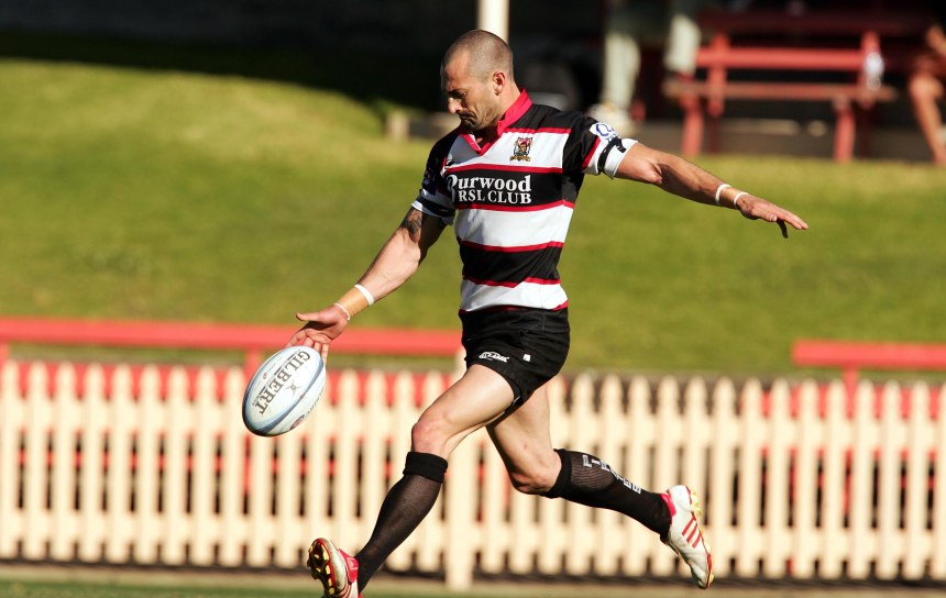 Reily, Nick kicking 050909D-8228.JPG