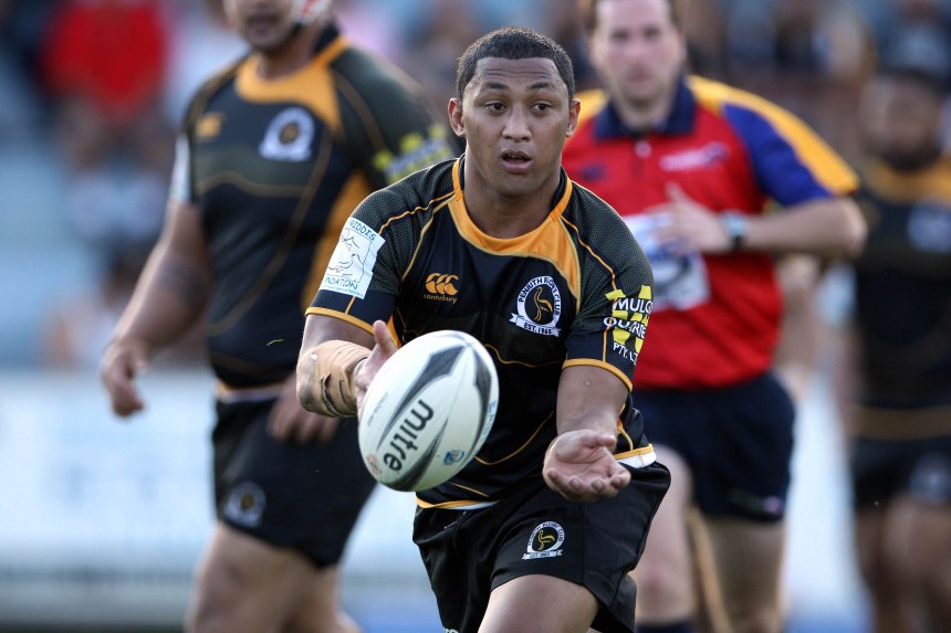 Tuua, Fred passing 210412D-0559.JPG