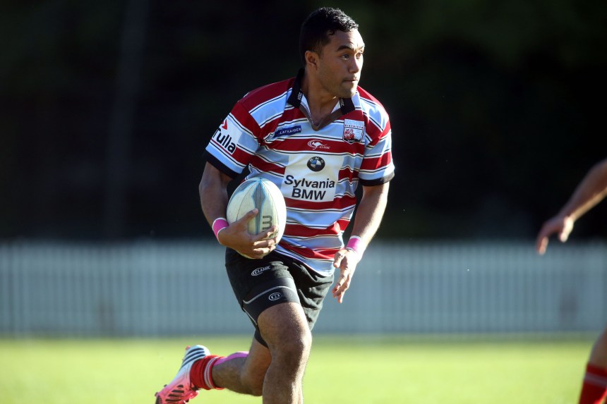 Ngungutau, Oleni runs 270713D-5395.jpg