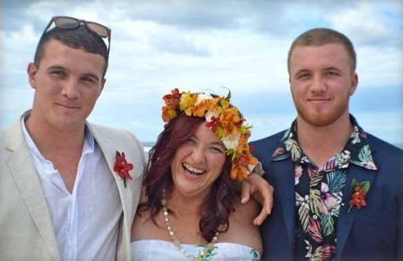 Alex Gibbon_family wedding 2_2015