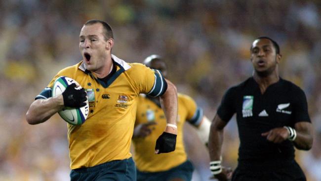 Stirling Mortlock_Wallabies v All Blacks_RWC 2003 SF