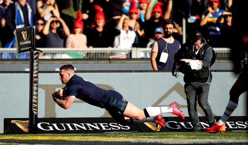 Stuart Hogg scores the first try 22/2/2020
