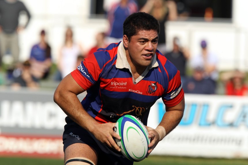 Metuisela, Tevita runs 180911D-2406.JPG